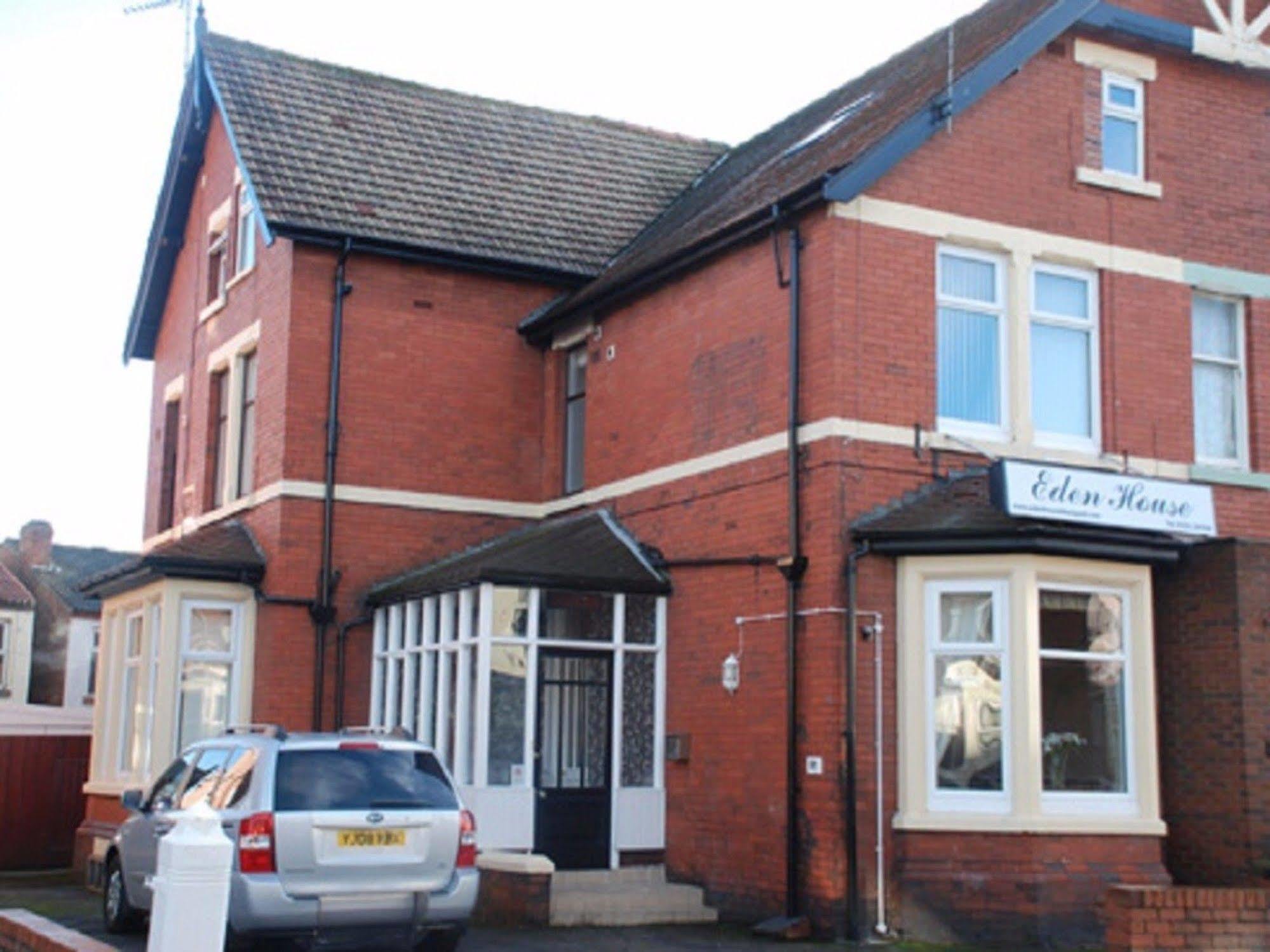 Eden House Bed and Breakfast Blackpool Exteriör bild