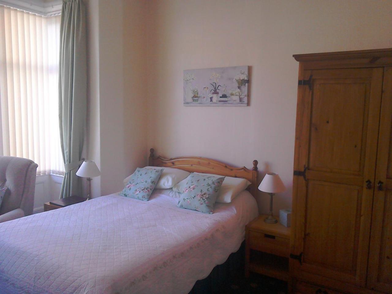 Eden House Bed and Breakfast Blackpool Exteriör bild